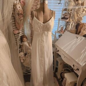 ♡ vintage slit front beaded wedding/ formal gown ♡